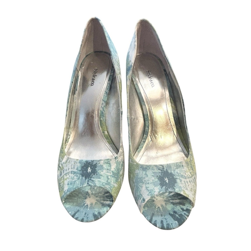 Style & Co. Celine Blue Floral Pump Heels Size 8M 4 in Heel Good Condition
